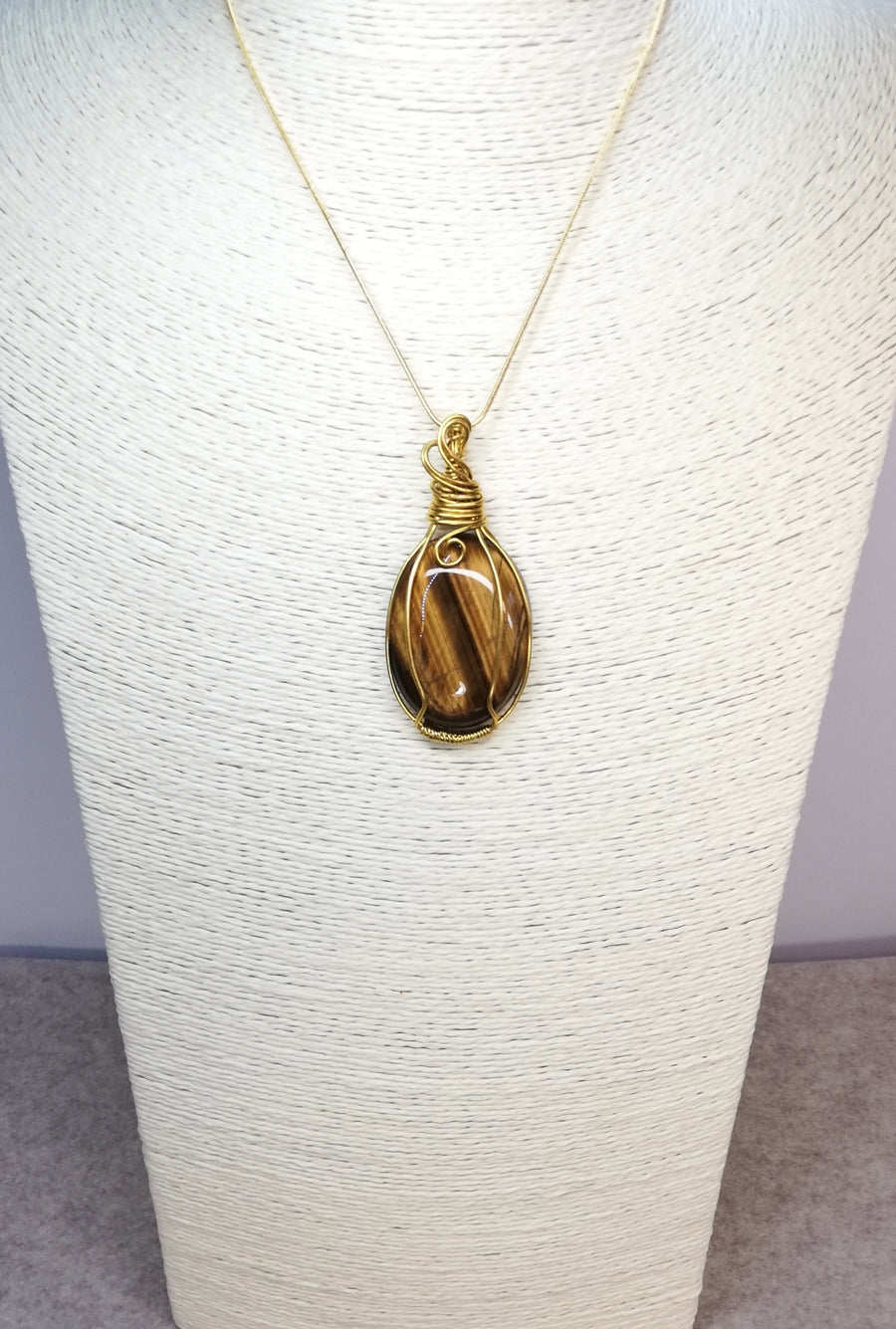 Pendente cabochon occhio di tigre