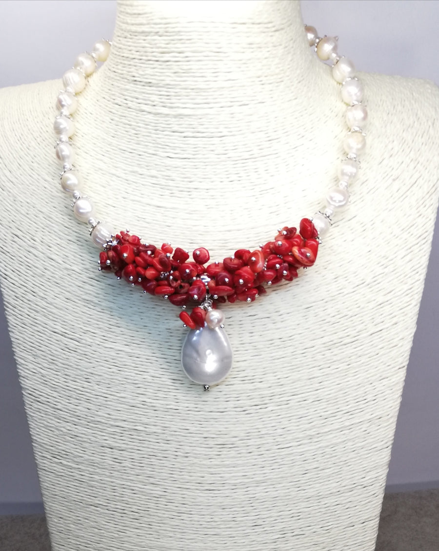 Parure corallo e perle