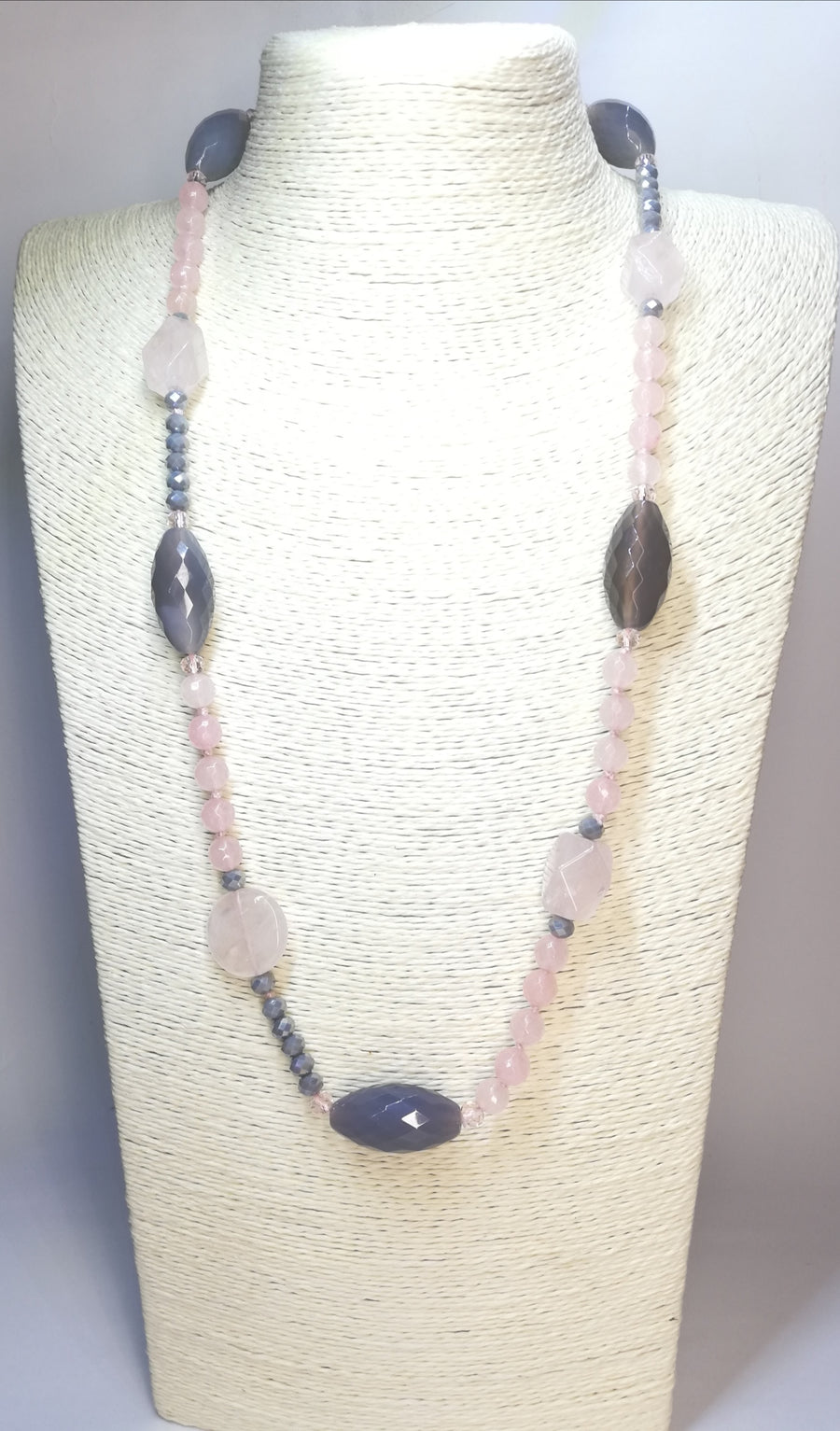 collana lunga quarzo rosa e quarzo nuvola